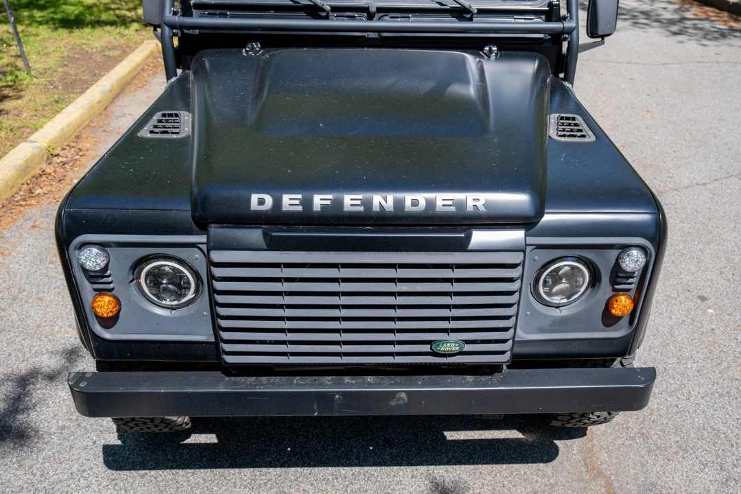 1992 Land Rover Defender 110 - Image 12 of 31
