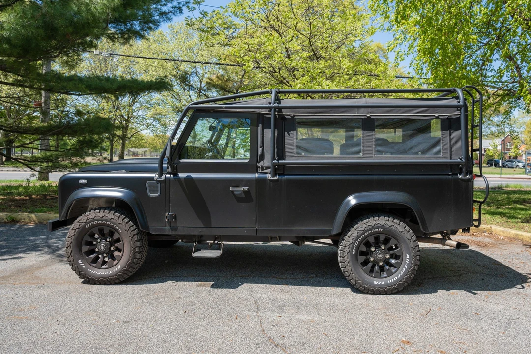 1992 Land Rover Defender 110 - Image 5 of 31