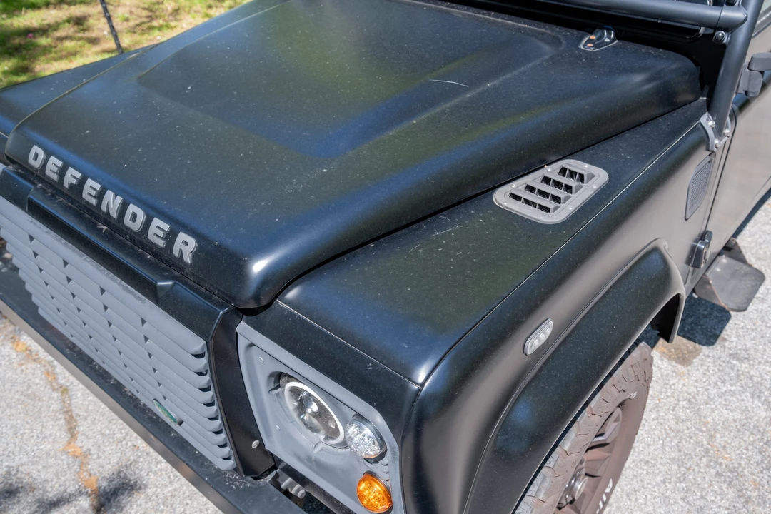 1992 Land Rover Defender 110 - Image 13 of 31