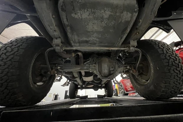 Land Rover Defender 110 - Image 7 of 8