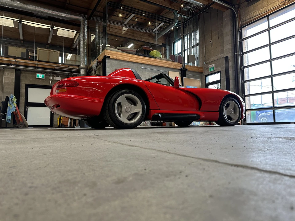 1994 Dodge Viper 1st Gen - Image 16 of 31