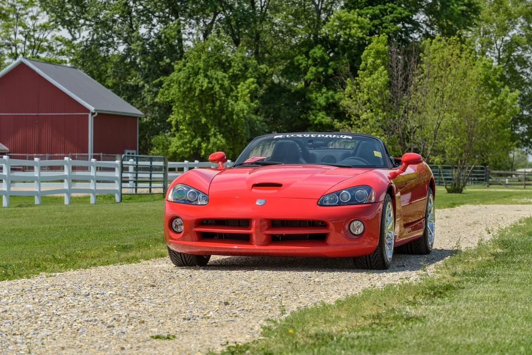2003 Dodge Viper 3rd Gen - Image 3 of 31