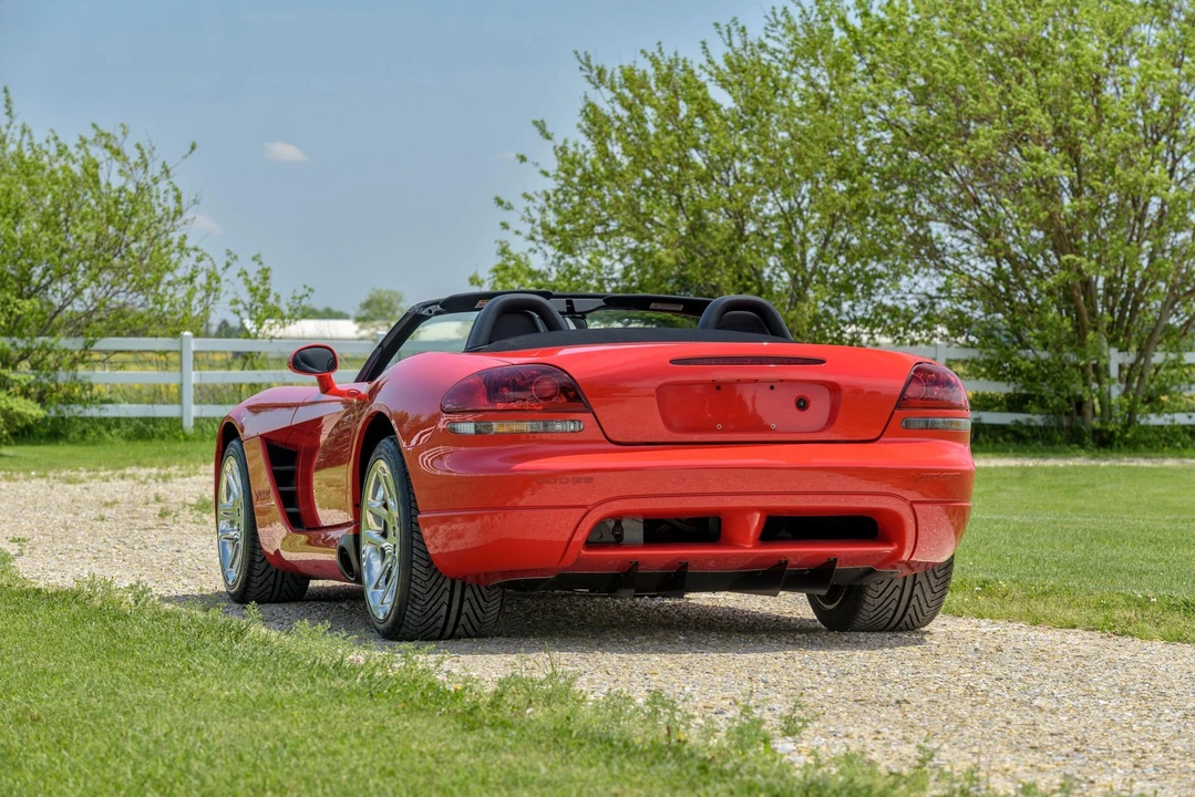 2003 Dodge Viper 3rd Gen - Image 11 of 31