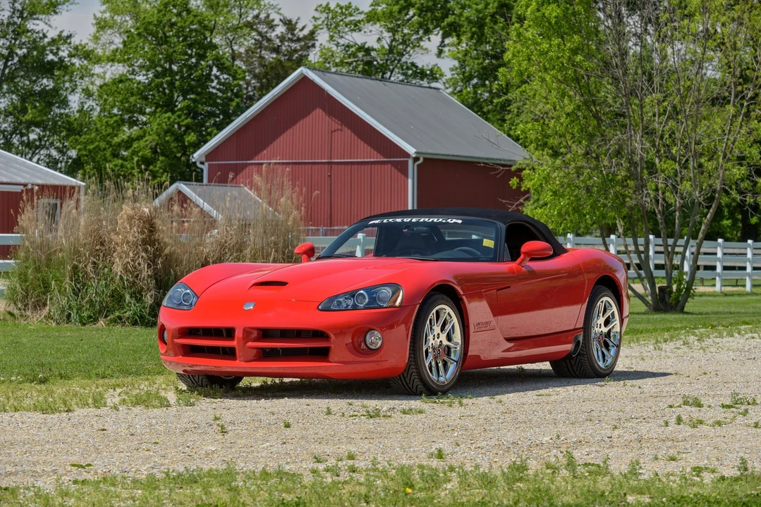 2003 Dodge Viper 3rd Gen - Image 18 of 31