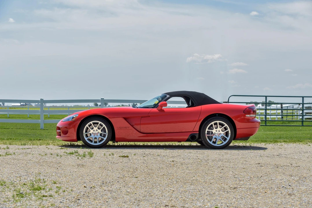 2003 Dodge Viper 3rd Gen - Image 21 of 31