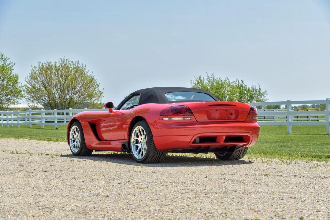 2003 Dodge Viper 3rd Gen - Image 23 of 31