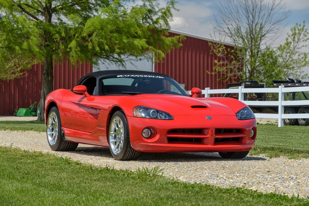 2003 Dodge Viper 3rd Gen - Image 16 of 31