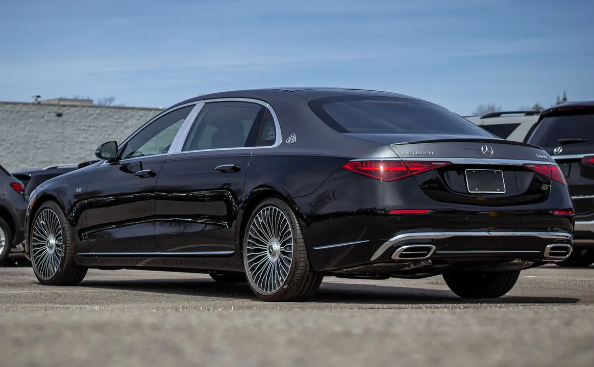 2023 Mercedes-Benz W223 Maybach S-Class - Image 5 of 6