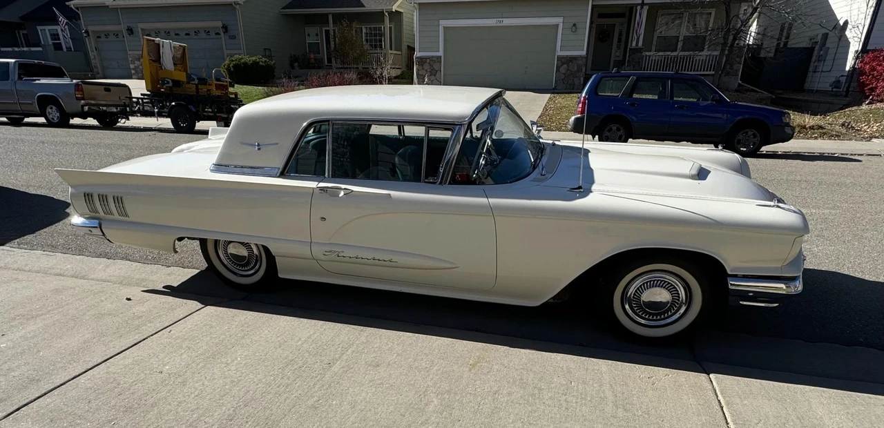 1960 Ford Thunderbird 2nd Gen - Image 13 of 31