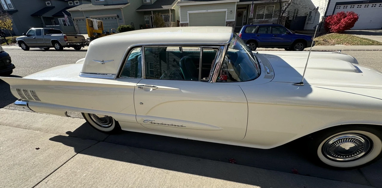 1960 Ford Thunderbird 2nd Gen - Image 14 of 31