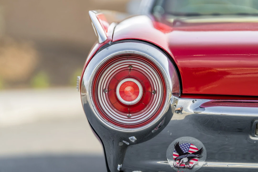 1962 Ford Thunderbird 3rd Gen - Image 25 of 31