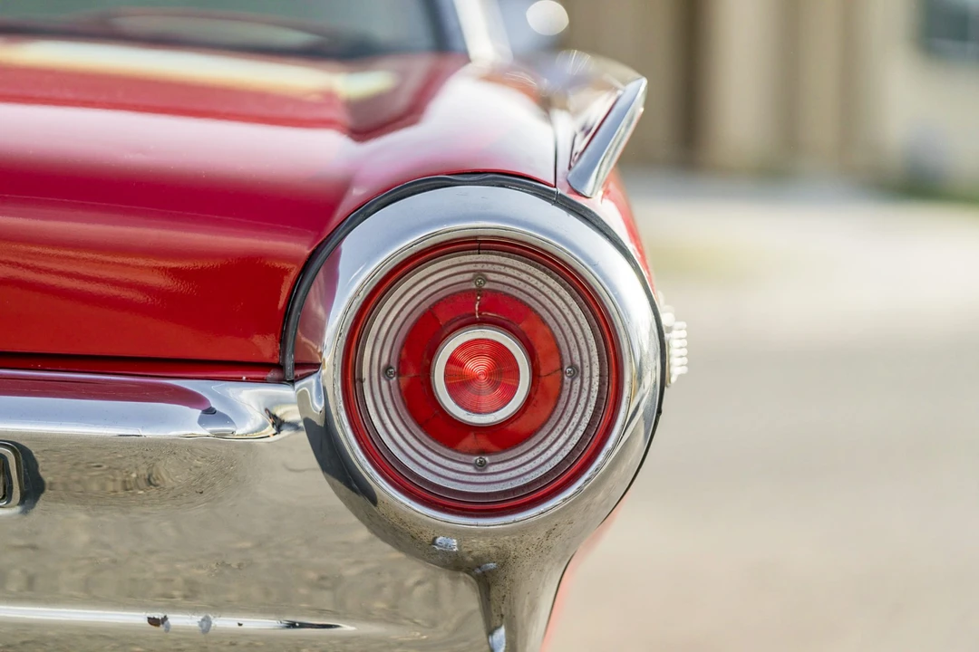1962 Ford Thunderbird 3rd Gen - Image 26 of 31