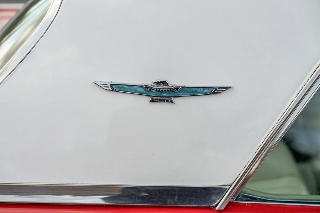 1962 Ford Thunderbird 3rd Gen - Image 28 of 31