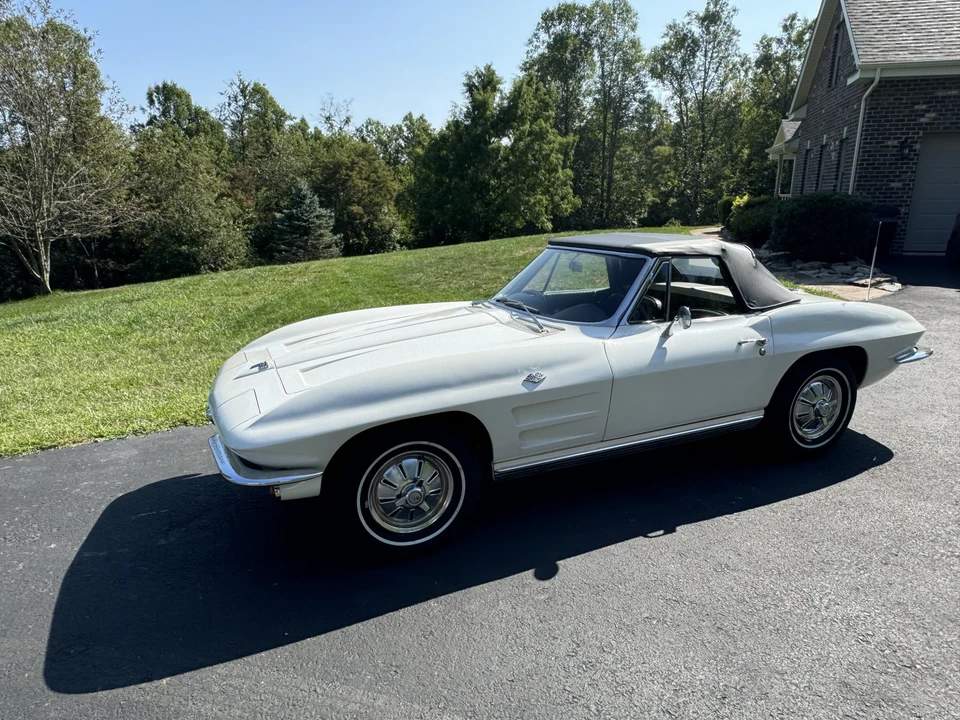 1964 Chevrolet Corvette C2 - Image 11 of 31