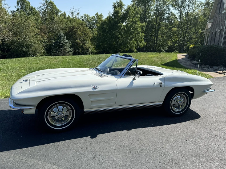 1964 Chevrolet Corvette C2 - Image 2 of 31