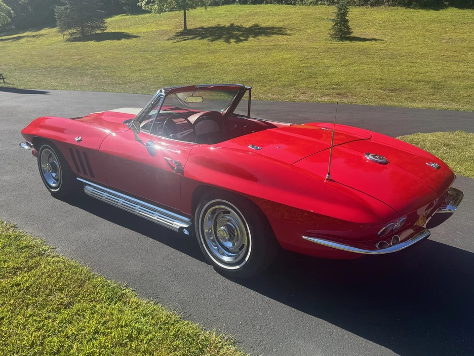 1966 Chevrolet Corvette C2 - Image 7 of 31
