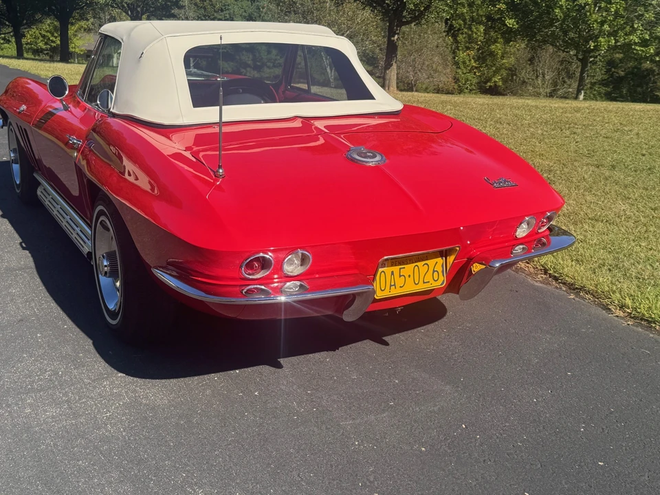 1966 Chevrolet Corvette C2 - Image 17 of 31