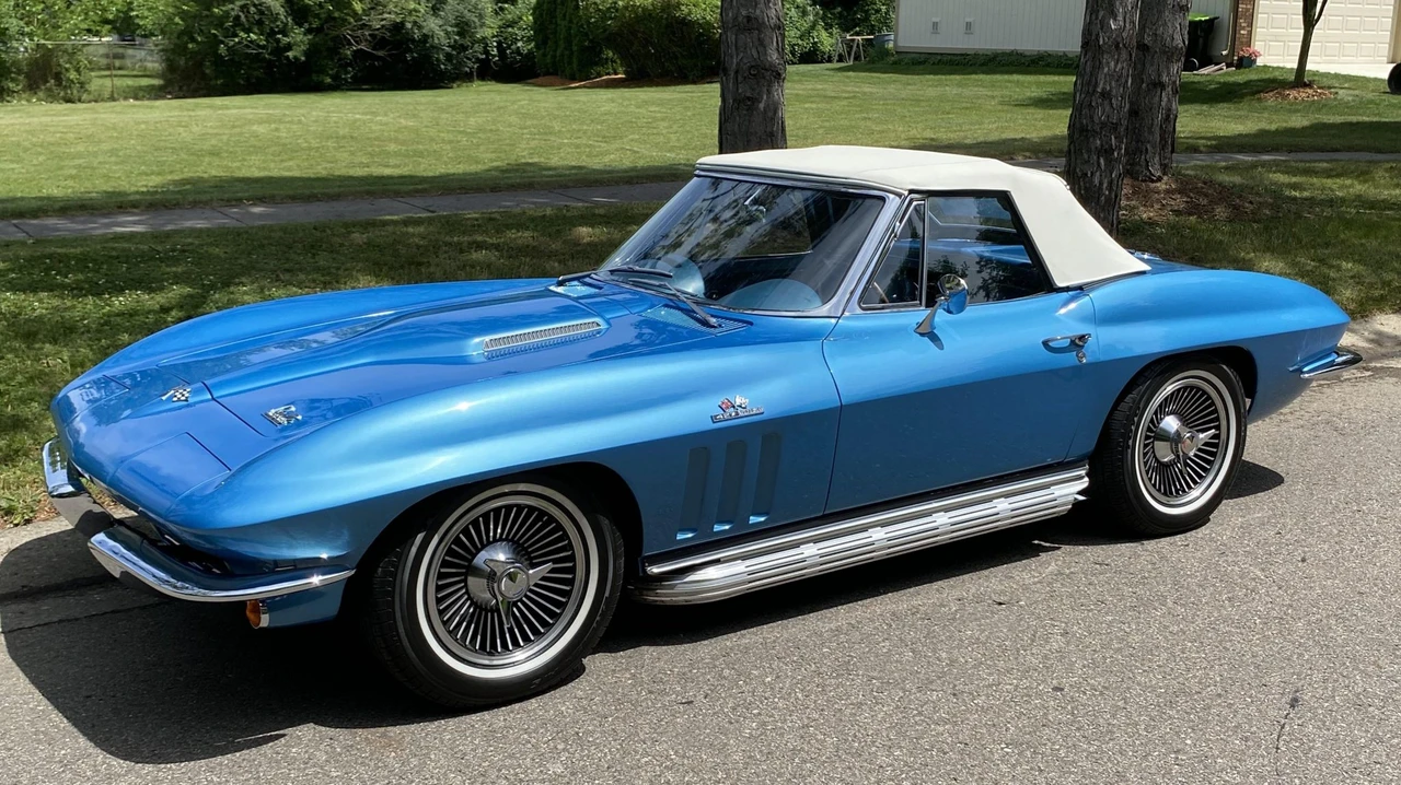 1966 Chevrolet Corvette C2 - Image 5 of 31