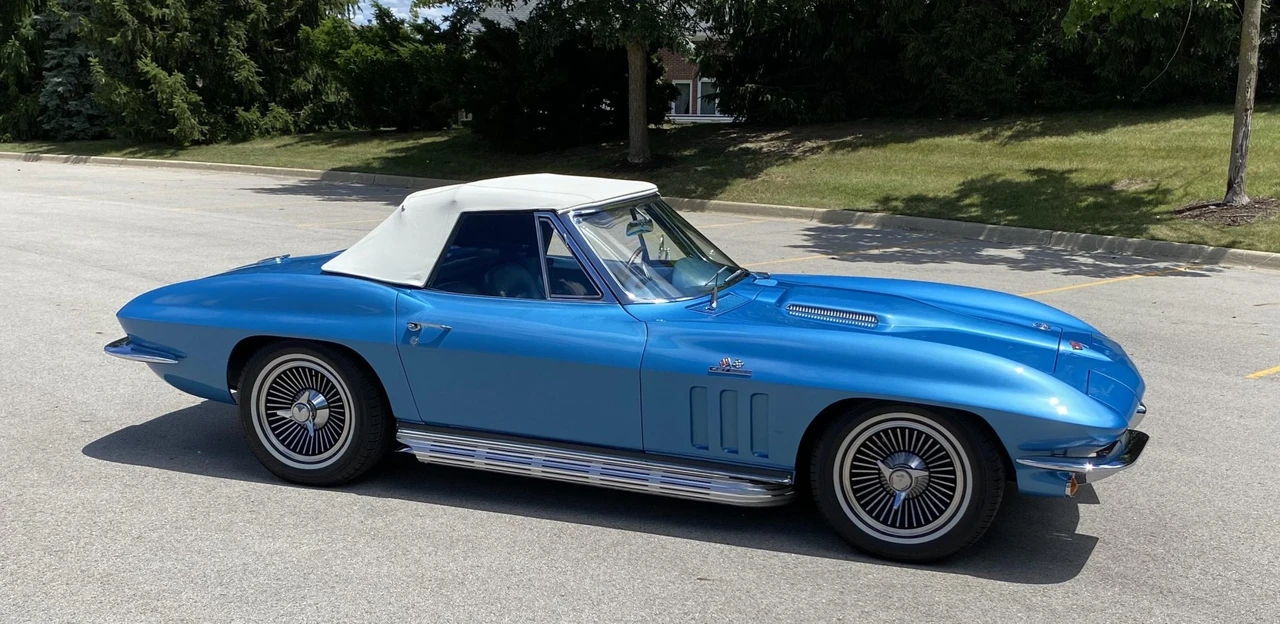 1966 Chevrolet Corvette C2 - Image 12 of 31