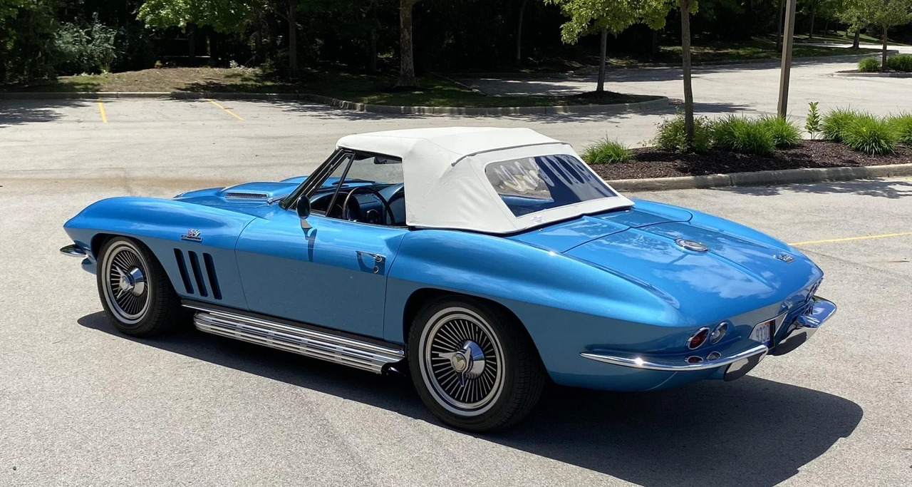 1966 Chevrolet Corvette C2 - Image 8 of 31