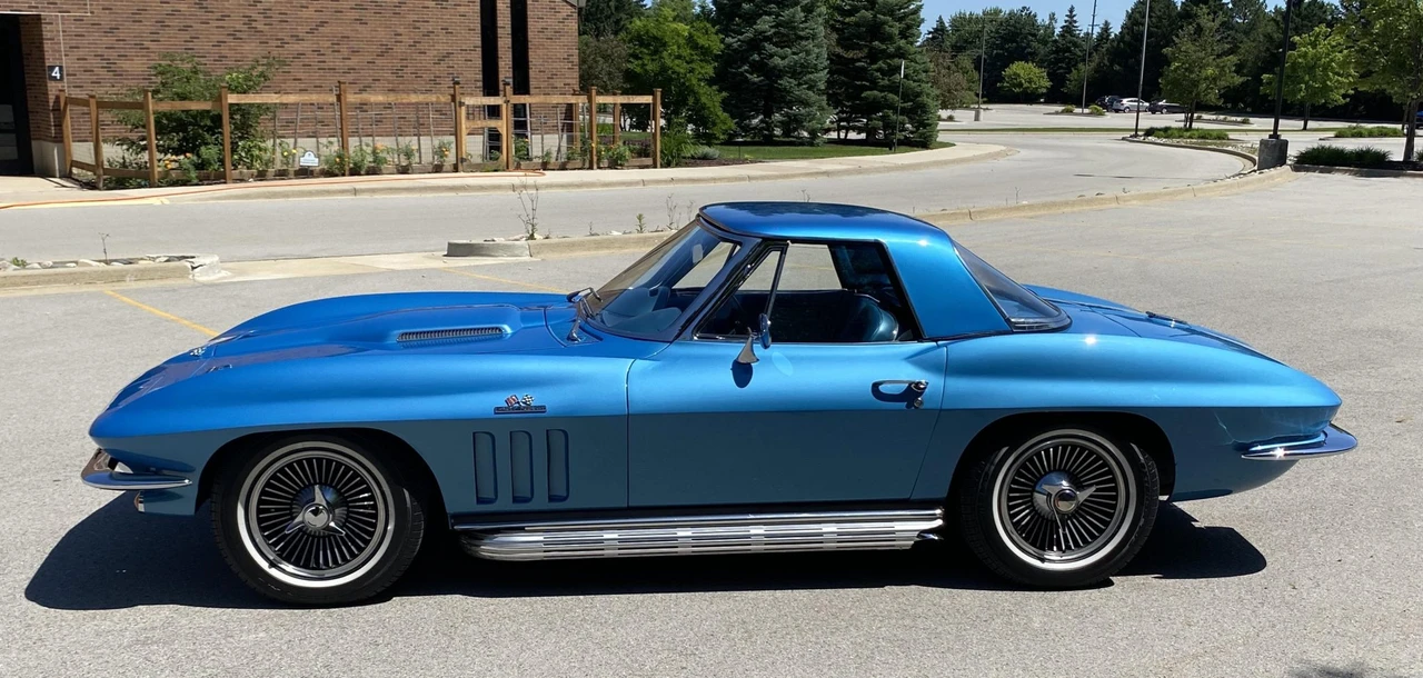 1966 Chevrolet Corvette C2 - Image 16 of 31