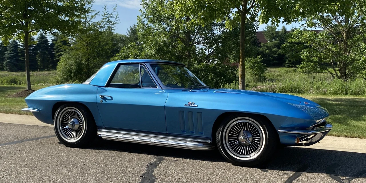 1966 Chevrolet Corvette C2 - Image 26 of 31