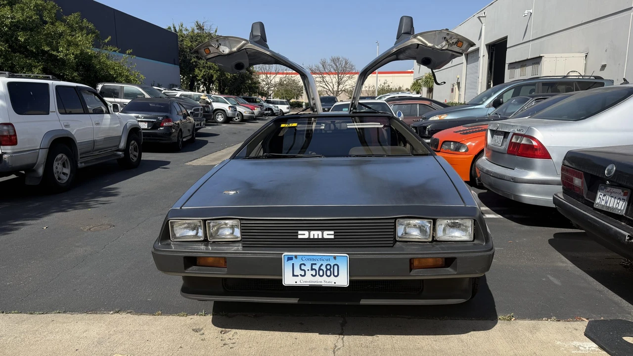 1982 DeLorean DMC-12 - Image 5 of 31