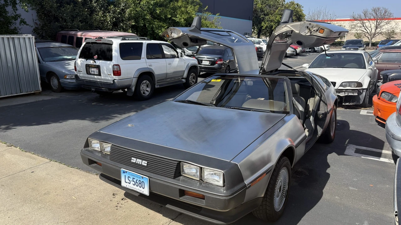 1982 DeLorean DMC-12 - Image 6 of 31