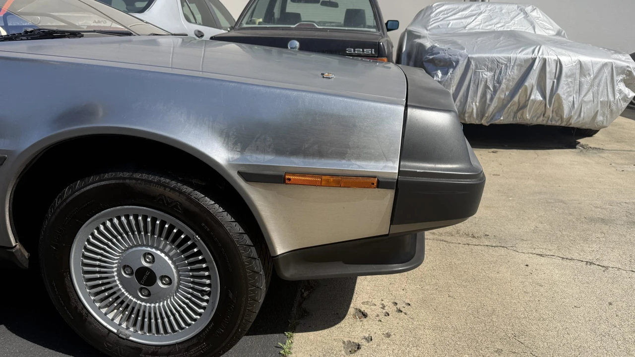 1982 DeLorean DMC-12 - Image 31 of 31