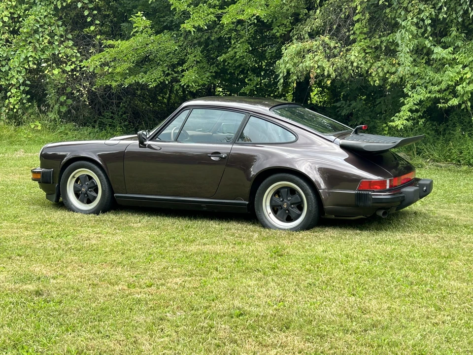 1987 Porsche 911 Carrera 3.2 - Image 24 of 31