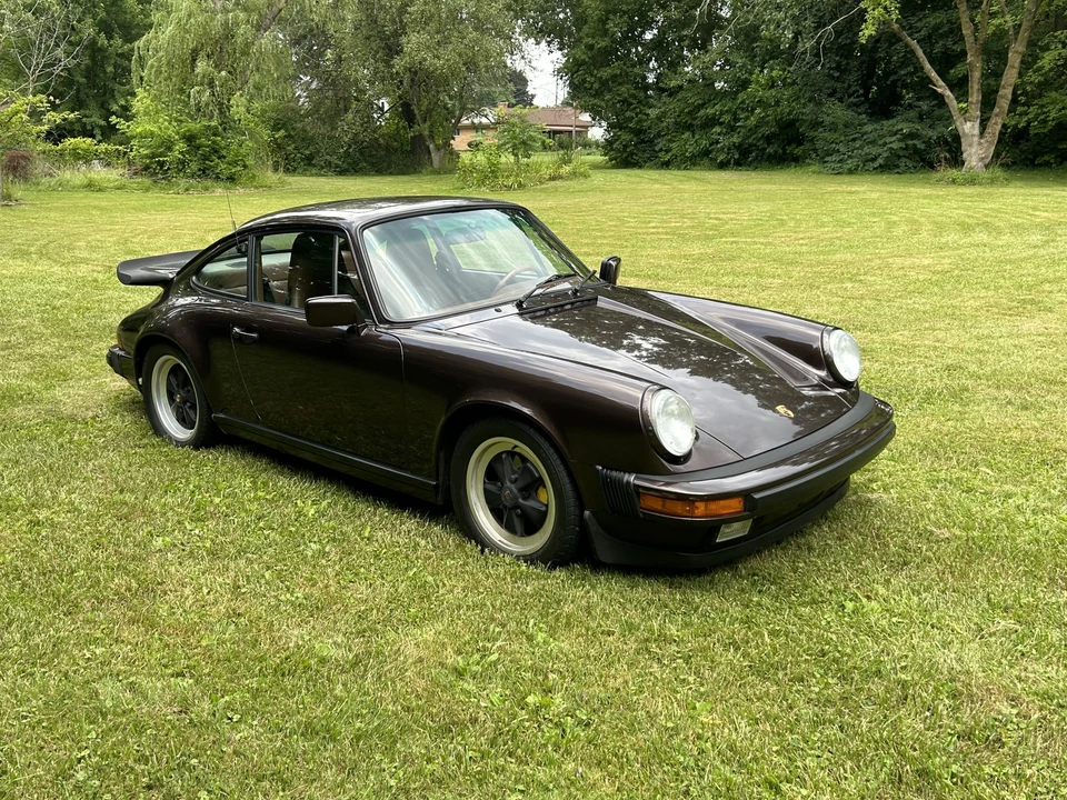 1987 Porsche 911 Carrera 3.2 - Image 11 of 31