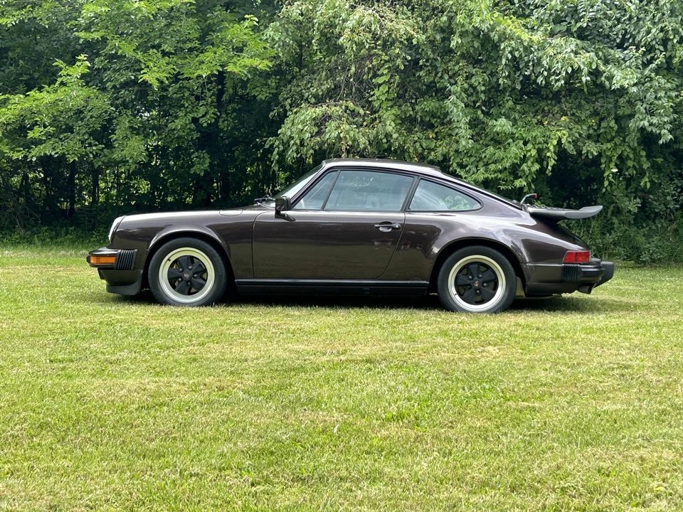 1987 Porsche 911 Carrera 3.2 - Image 25 of 31