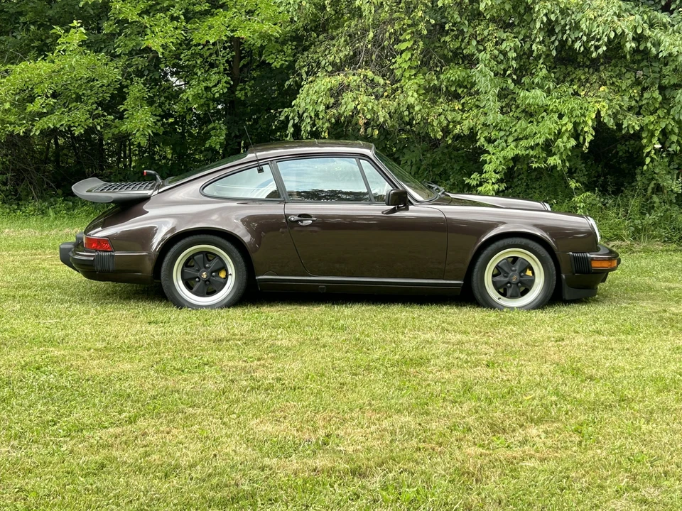 1987 Porsche 911 Carrera 3.2 - Image 12 of 31