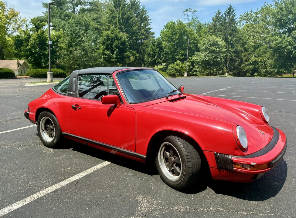 1987 Porsche 911 Carrera 3.2 - Image 10 of 31