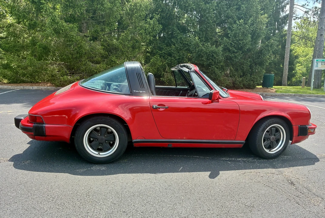 1987 Porsche 911 Carrera 3.2 - Image 15 of 31