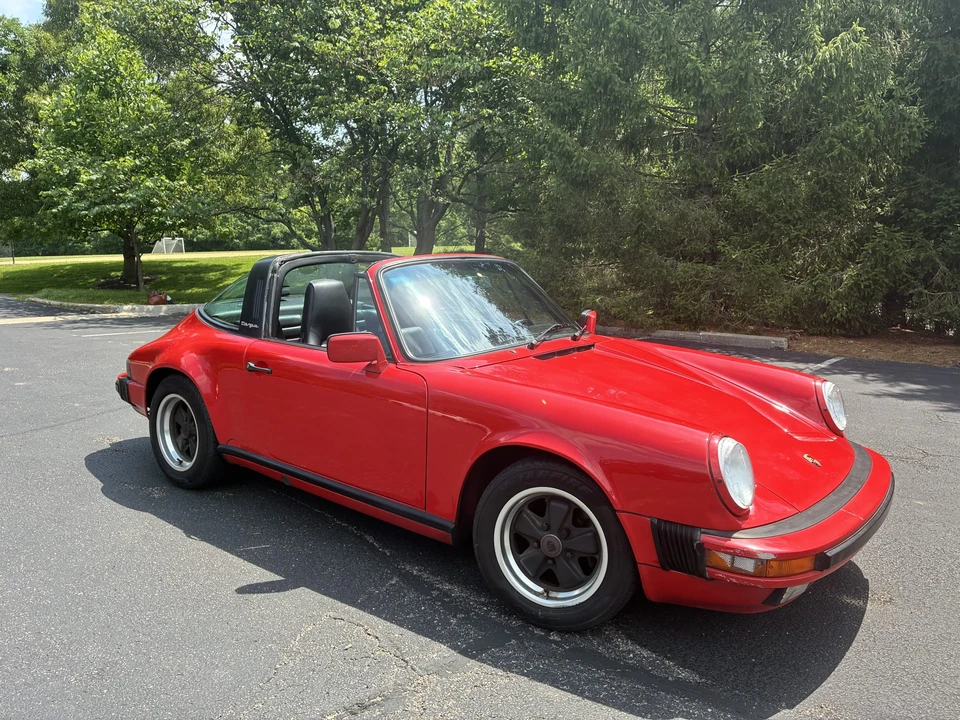 1987 Porsche 911 Carrera 3.2 - Image 16 of 31