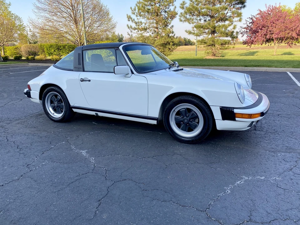 1987 Porsche 911 Carrera 3.2 - Image 19 of 31