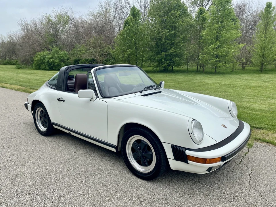1987 Porsche 911 Carrera 3.2 - Image 30 of 31