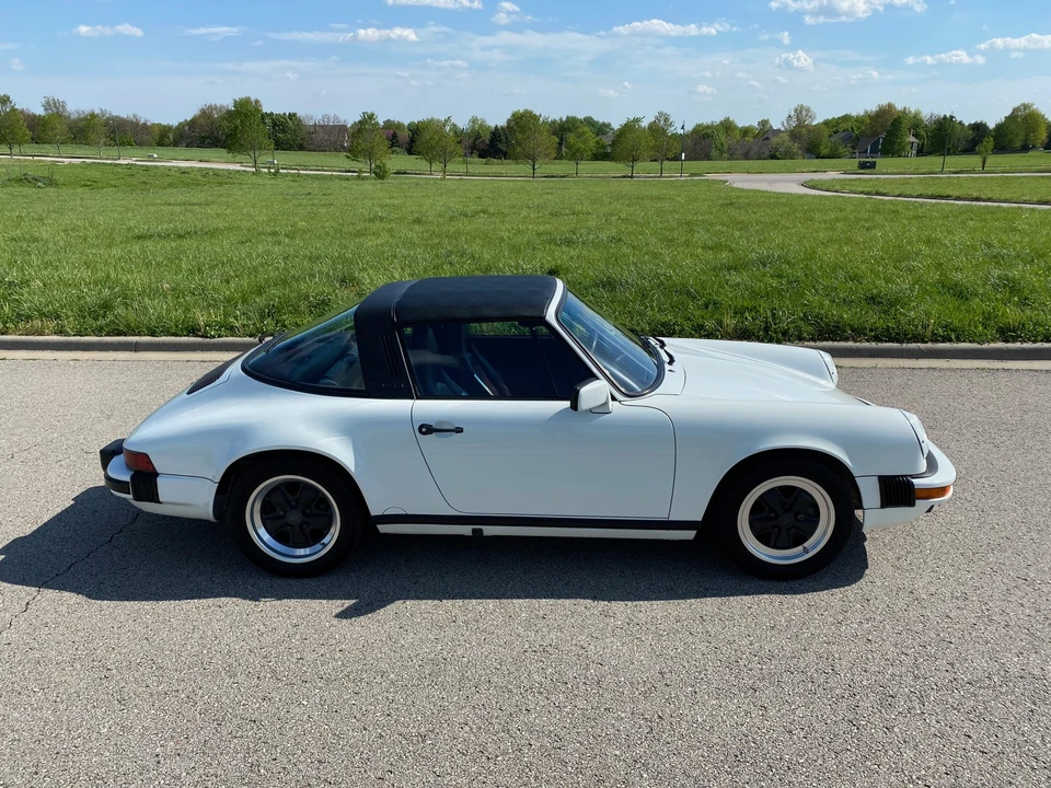 1987 Porsche 911 Carrera 3.2 - Image 29 of 31