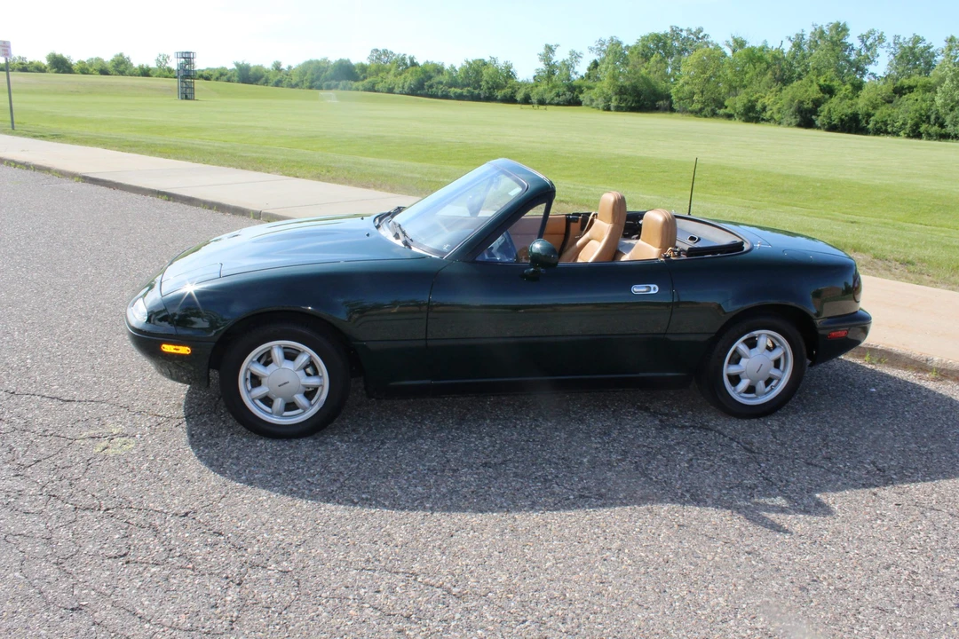 1991 Mazda NA MX-5 Miata - Image 11 of 31