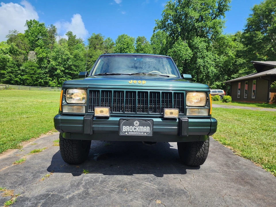 1992 Jeep Cherokee - Image 12 of 31