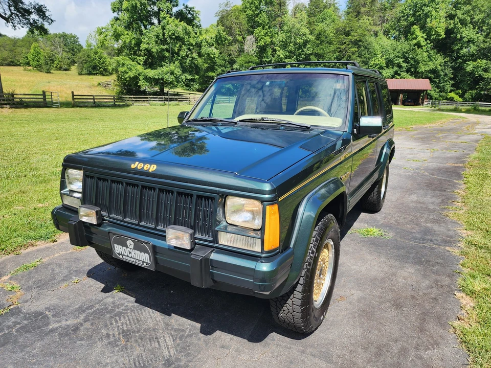1992 Jeep Cherokee - Image 2 of 31