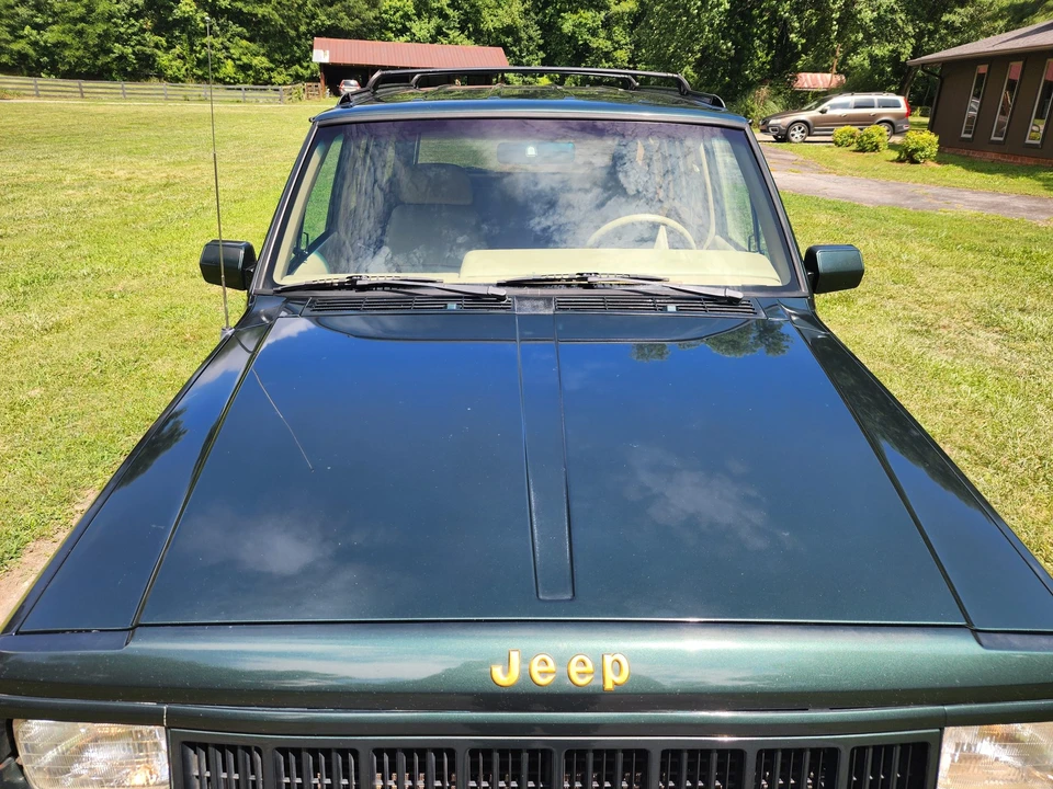 1992 Jeep Cherokee - Image 14 of 31