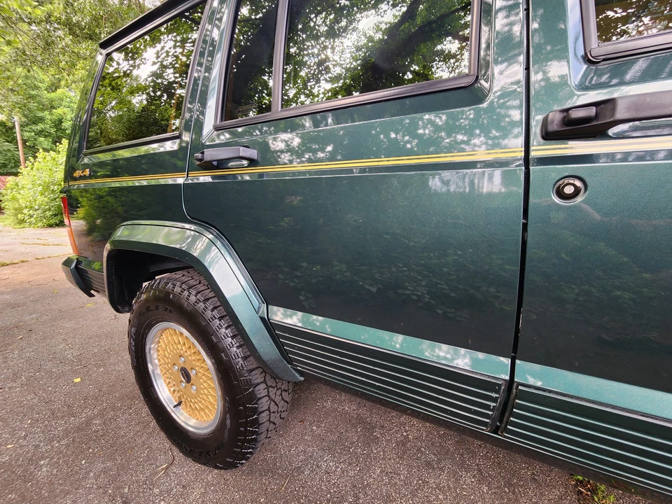 1992 Jeep Cherokee - Image 23 of 31
