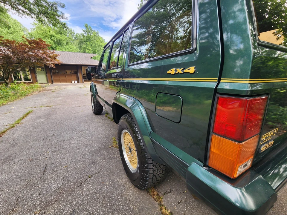 1992 Jeep Cherokee - Image 19 of 31