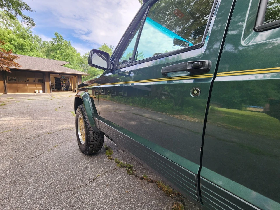 1992 Jeep Cherokee - Image 16 of 31