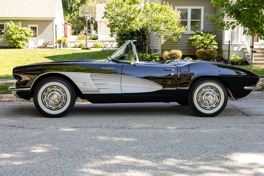 1961 Chevrolet Corvette C1 - Image 3 of 31