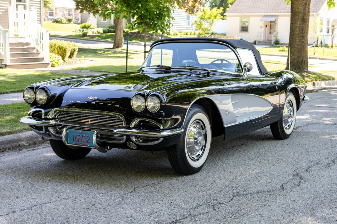 1961 Chevrolet Corvette C1 - Image 10 of 31