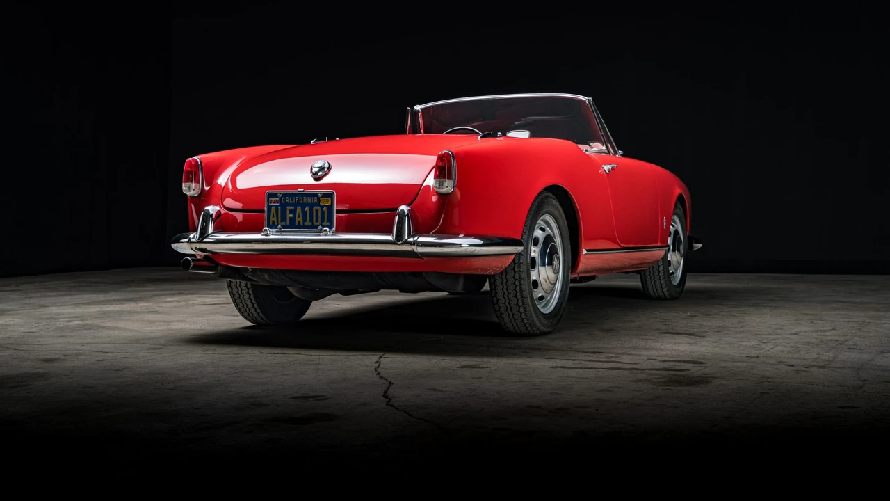 1960 Alfa Romeo Giulietta - Image 22 of 31