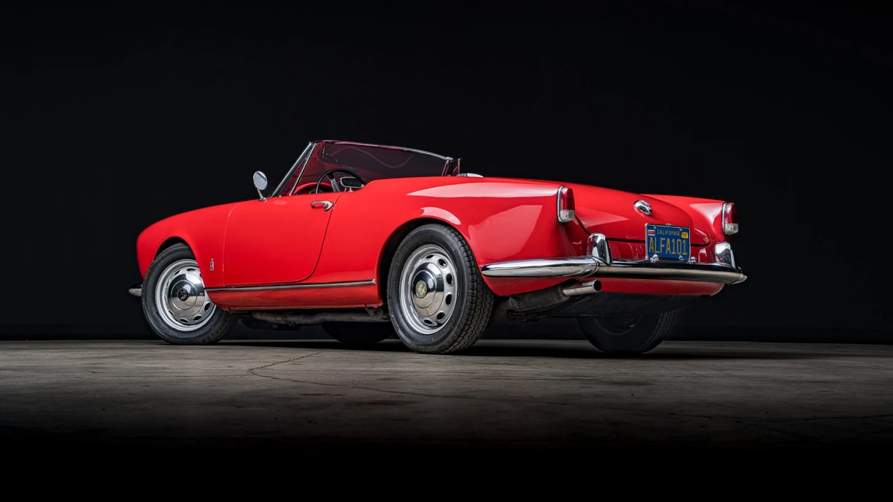 1960 Alfa Romeo Giulietta - Image 17 of 31